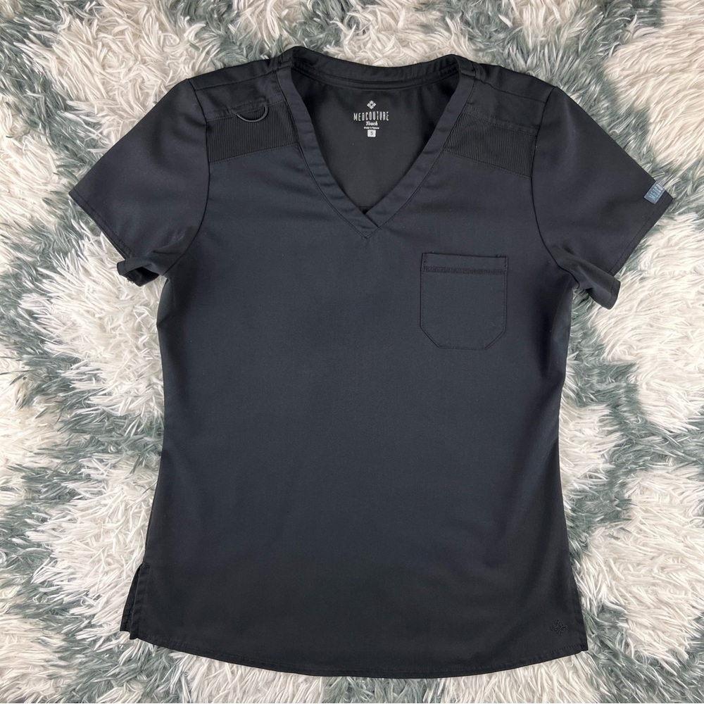 Med Couture Women’s Scrub Top Size Small